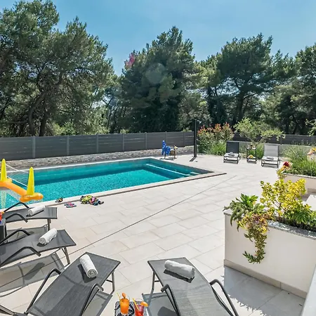 Dom wakacyjny Awesome In With Wifi Pula